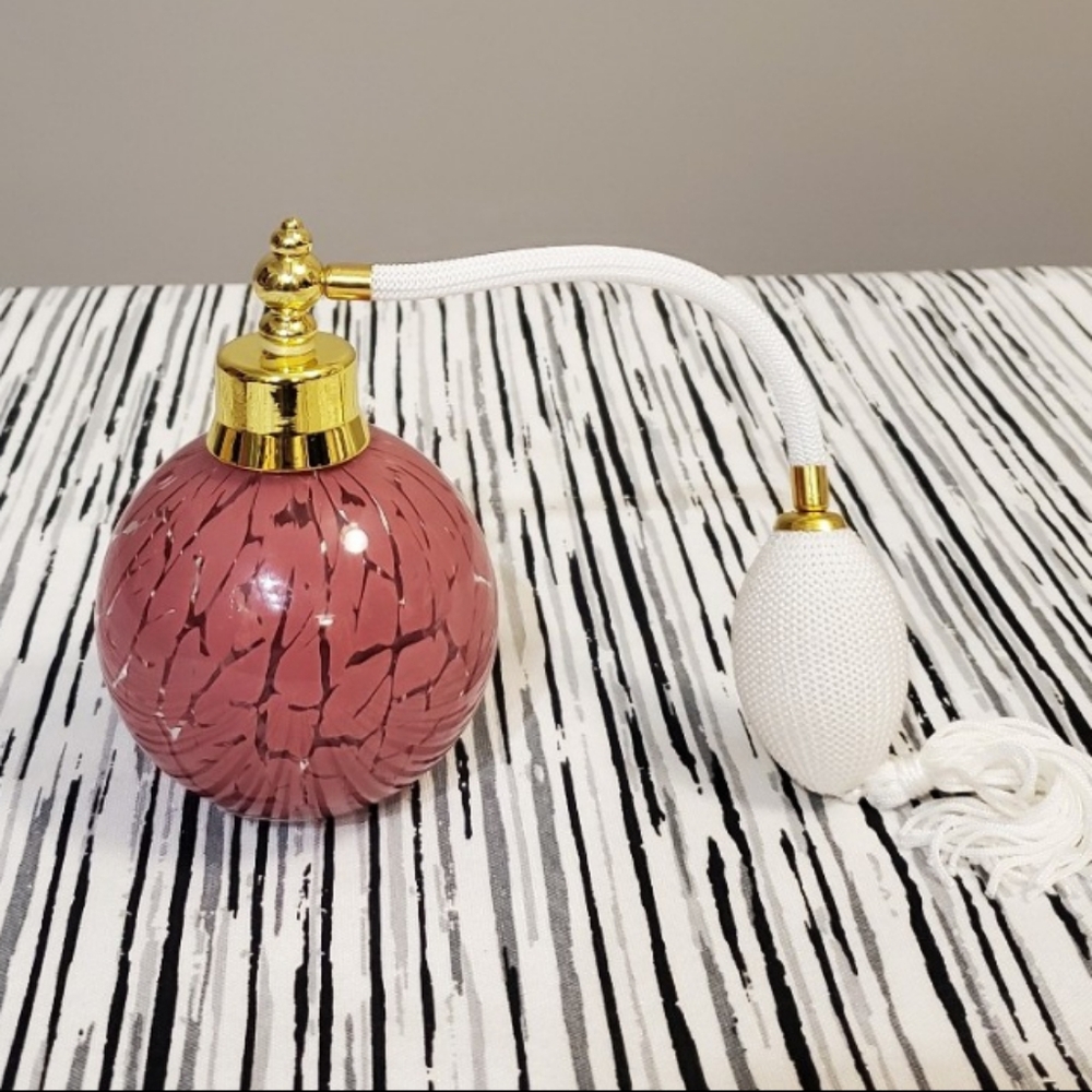 Perfume Atomizer Vintage Style Elegant Spray Bottle Hand Blown